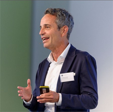 Referat 15. Geschäftsberichte Symposium